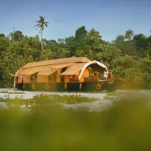 Spice Coast Cruises - Houseboat, A Cgh Earth Experience Alappuzha