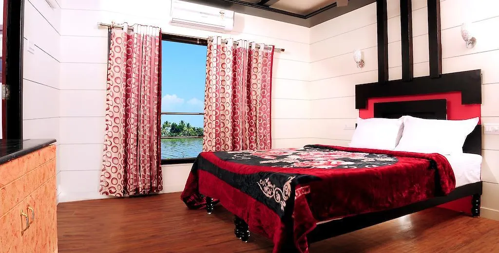Vaishnav Tours Hotel Alappuzha Botel