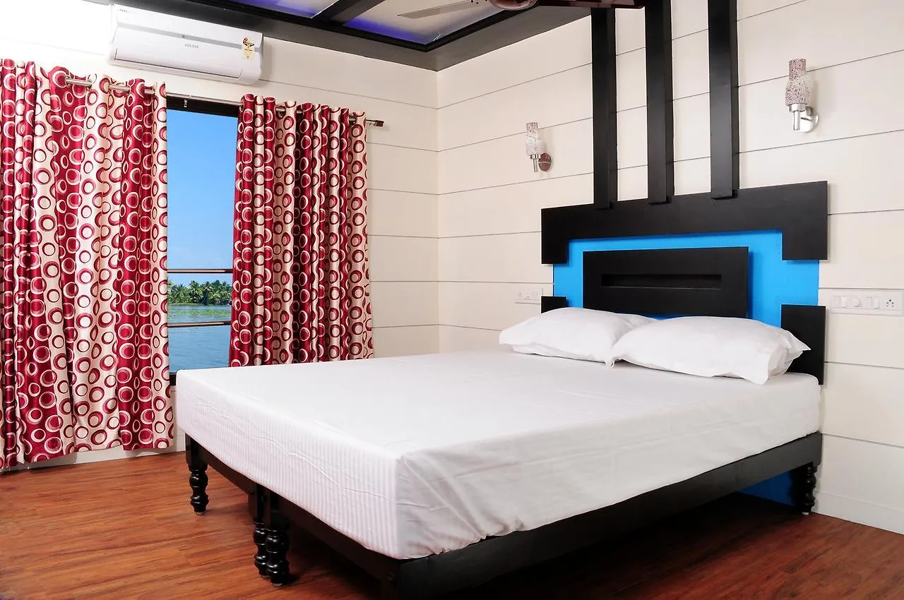 Botel Vaishnav Tours Hotel Alappuzha